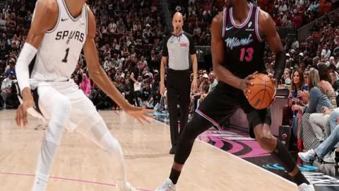 奥地利对阵韩国，半全场比分及专家预测揭晓